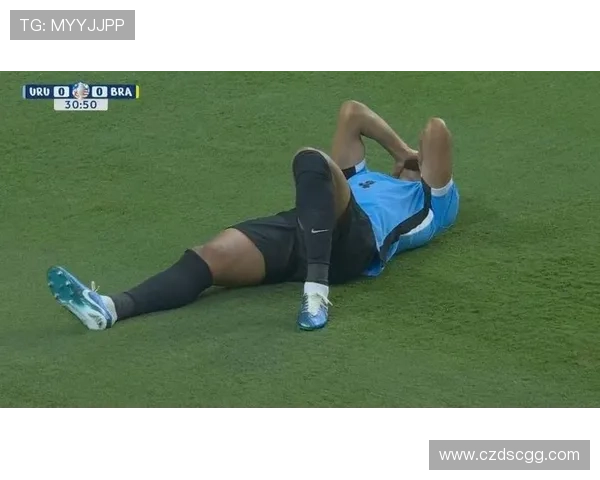 佩德里状态良好参与训练阿劳霍因伤缺席合练情况更新